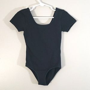 Unbranded dance leotard, girls size small (4‐5)